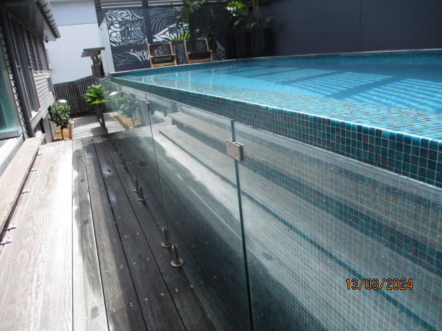 pool 2